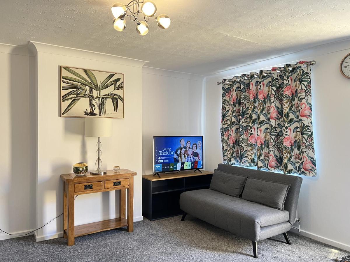 Modern 2 Bed Townhouse Just Outside City Walls With Free Private Parking York Esterno foto