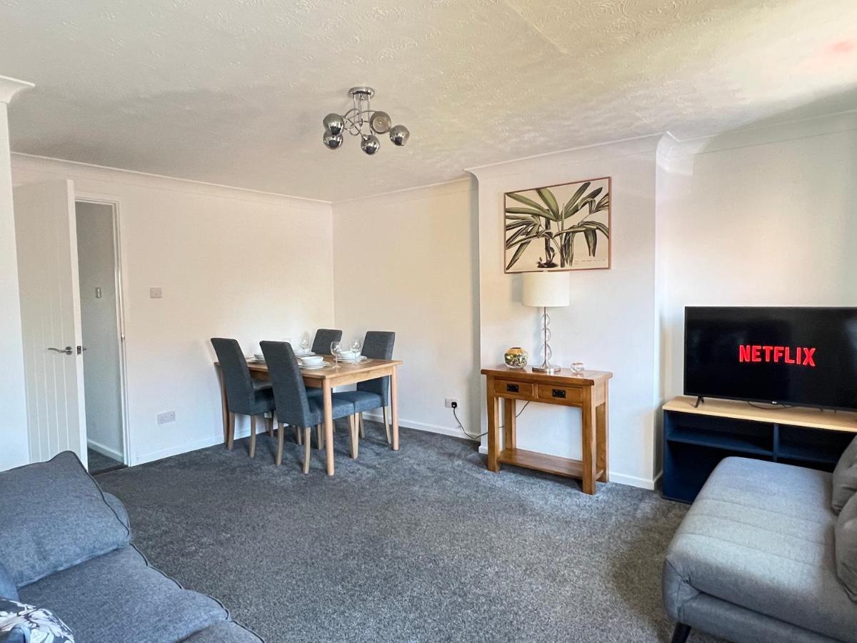 Modern 2 Bed Townhouse Just Outside City Walls With Free Private Parking York Esterno foto